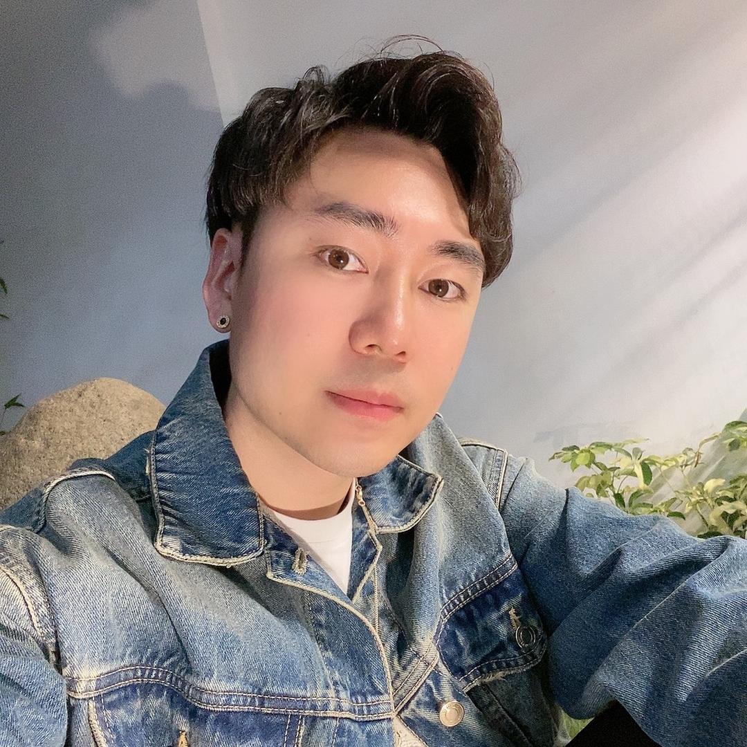 泼水广场荣沙龙美发