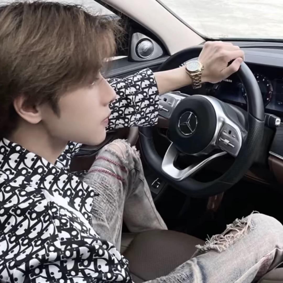 夜场阿金「领队」