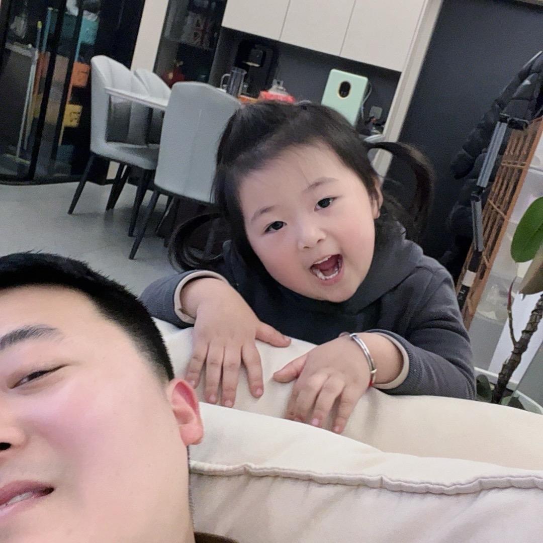 梓梵小盆友