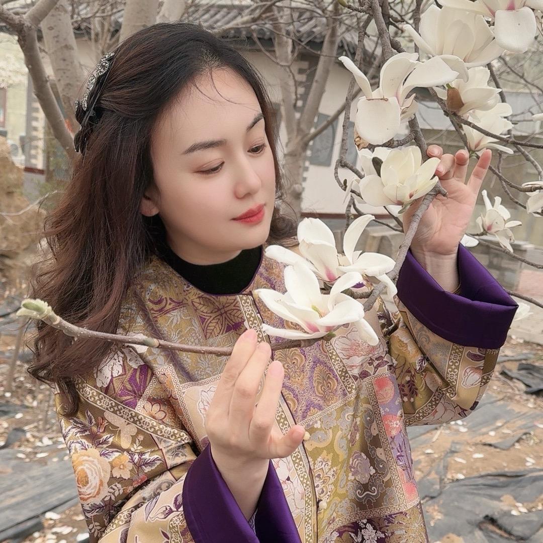 莱州市雅文高精服饰