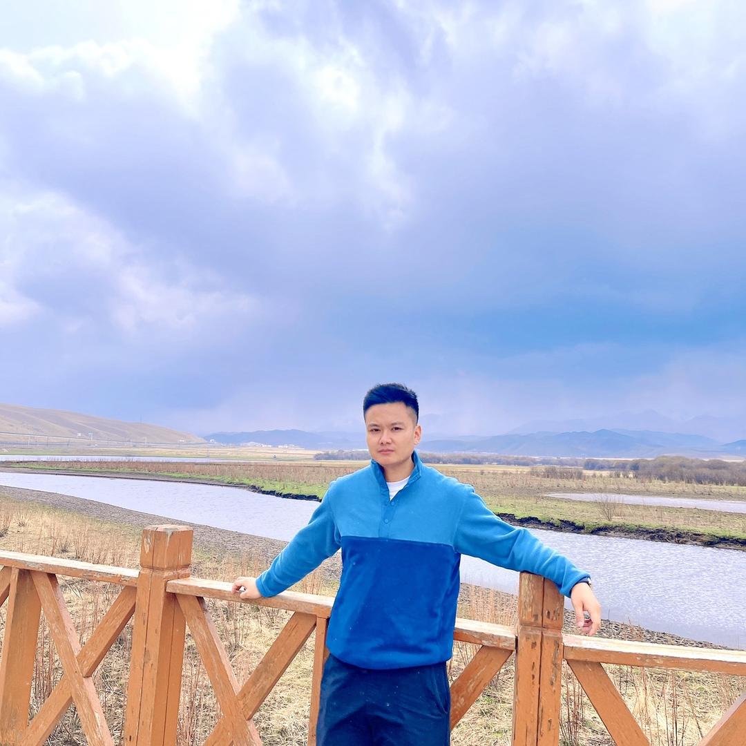追梦o_Oly头像