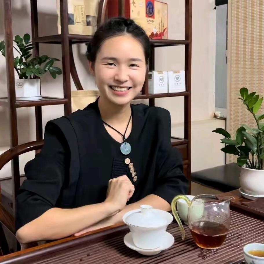 三妹翡翠录