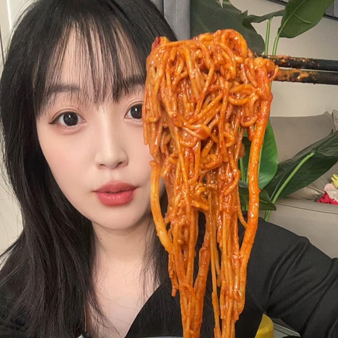 任任吃呀吃