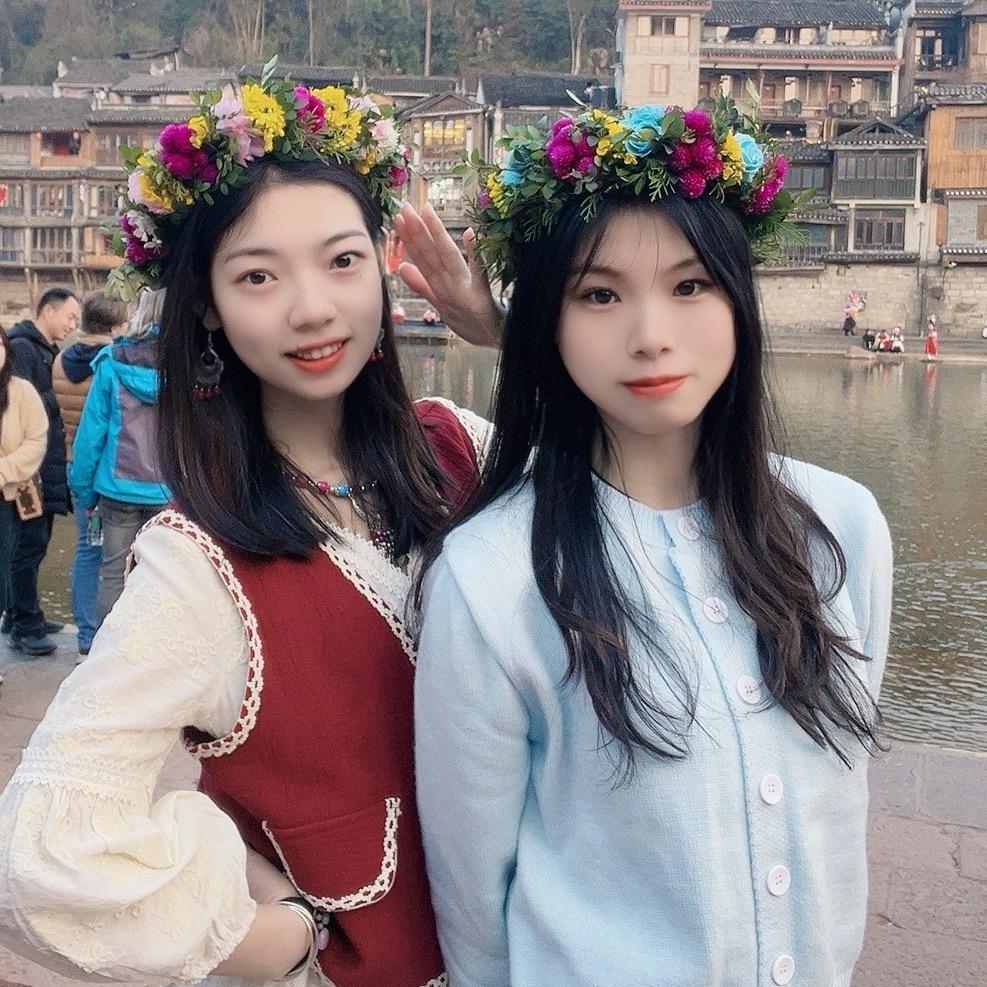 大乔he小乔（天天开心🥰)