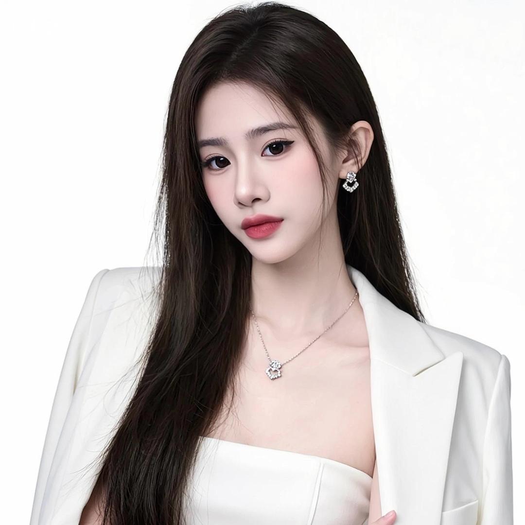 花腰君容堂·小莹