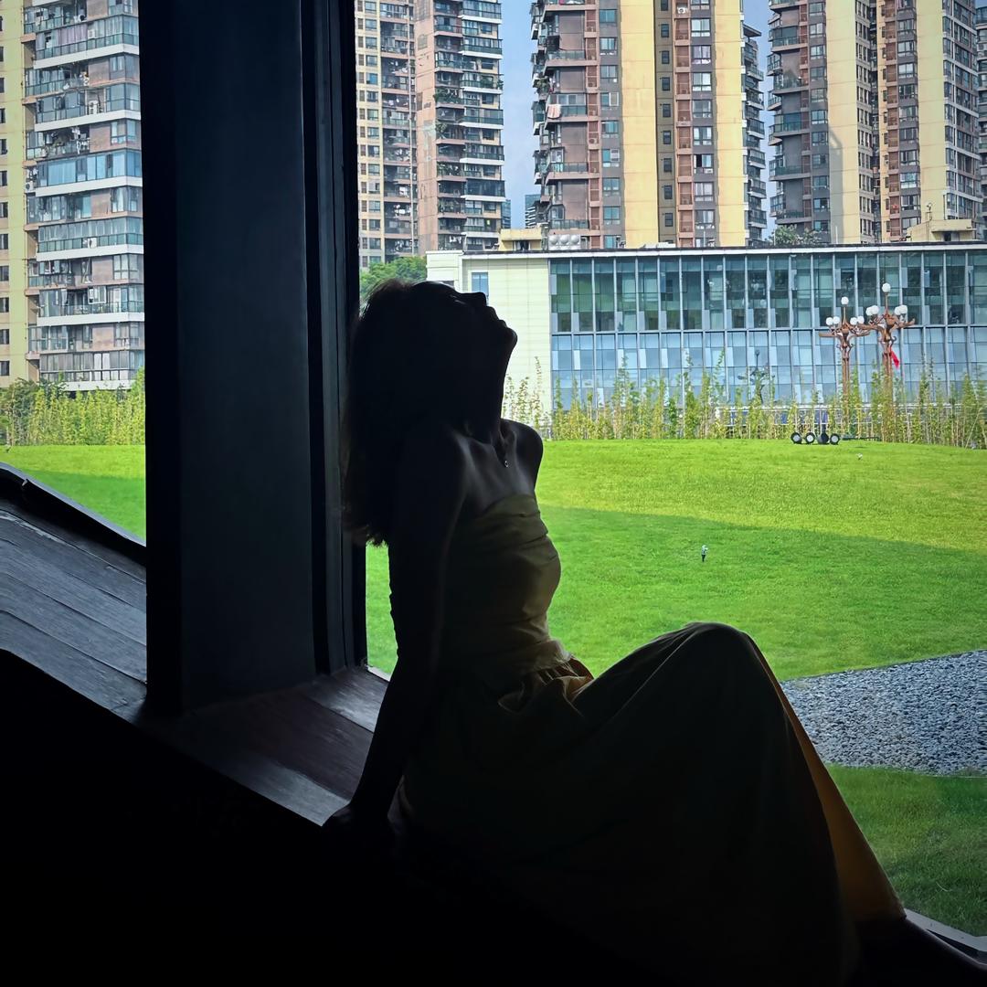 女英雄（筒条万茶坊）