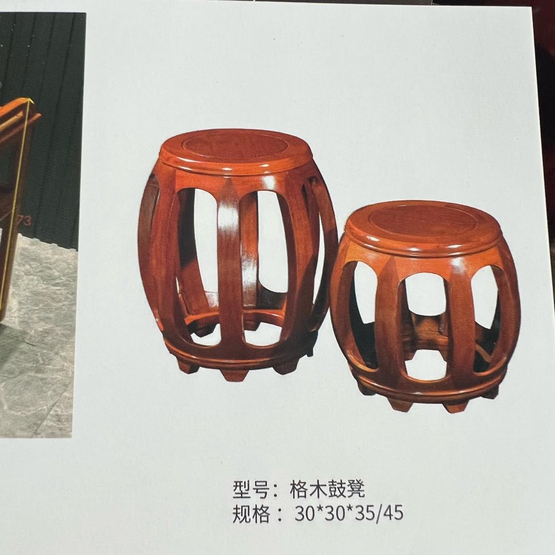 在正阳批发家具的老李10年了