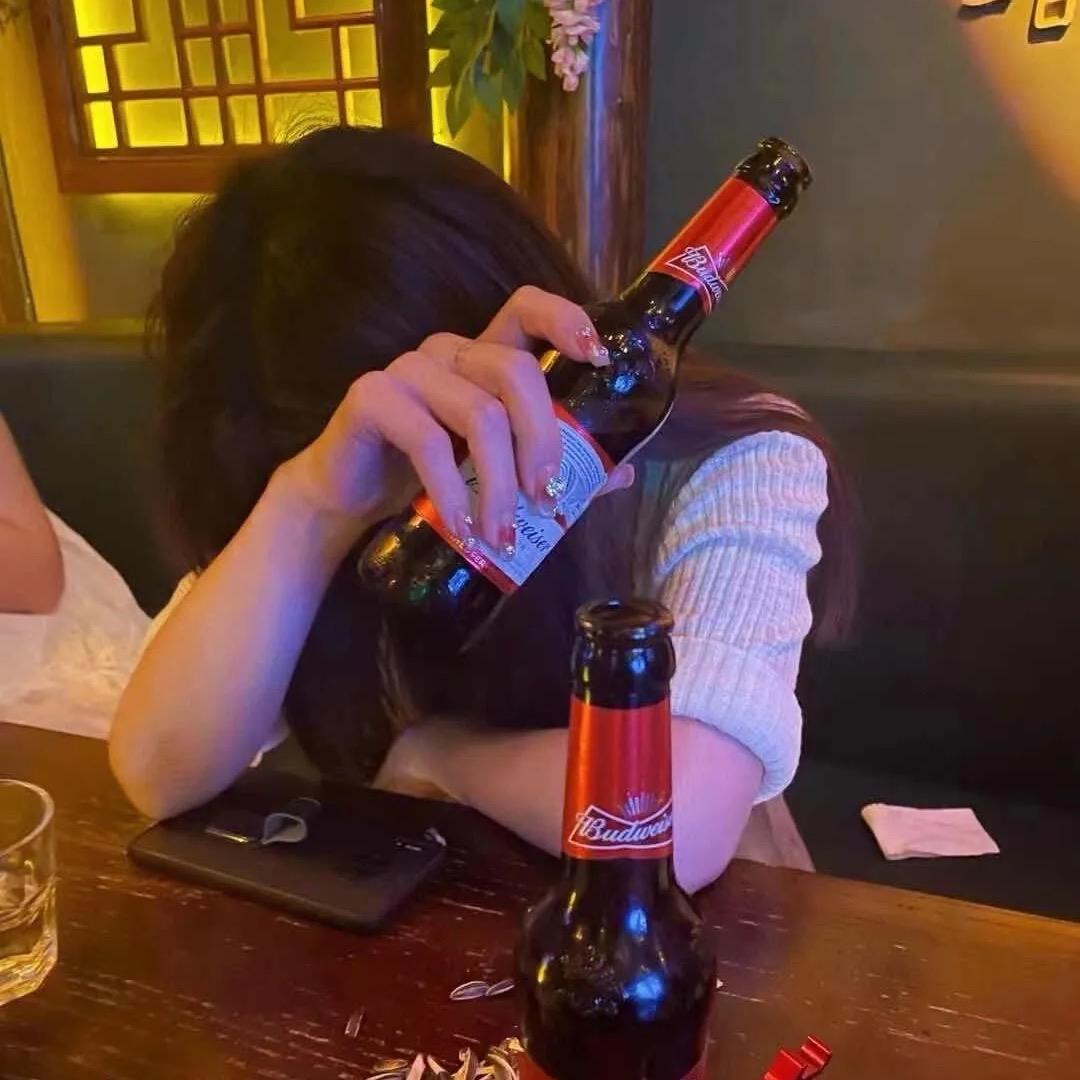 小妞💋