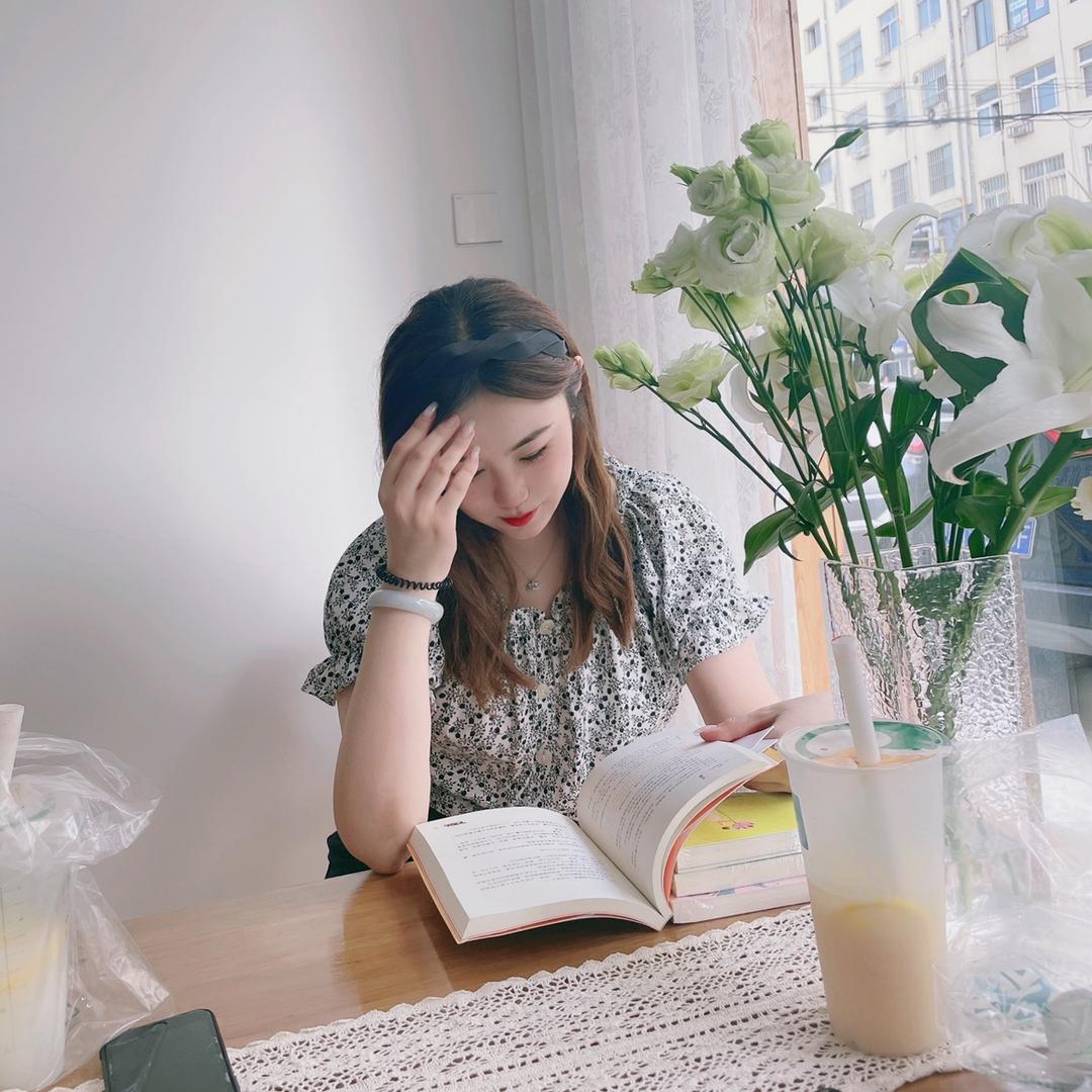 小丛不爱吃葱🤫