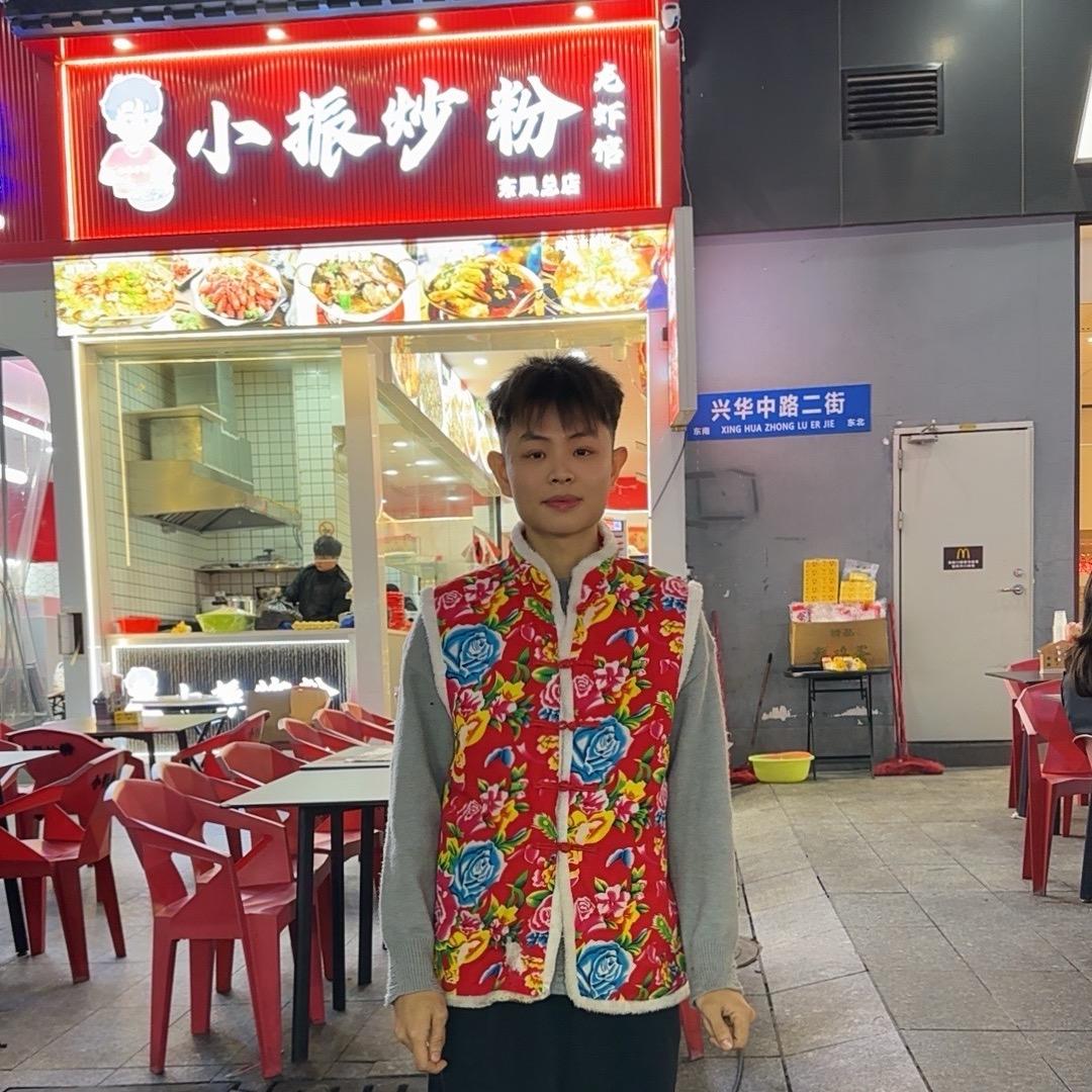 小振炒粉 小梁