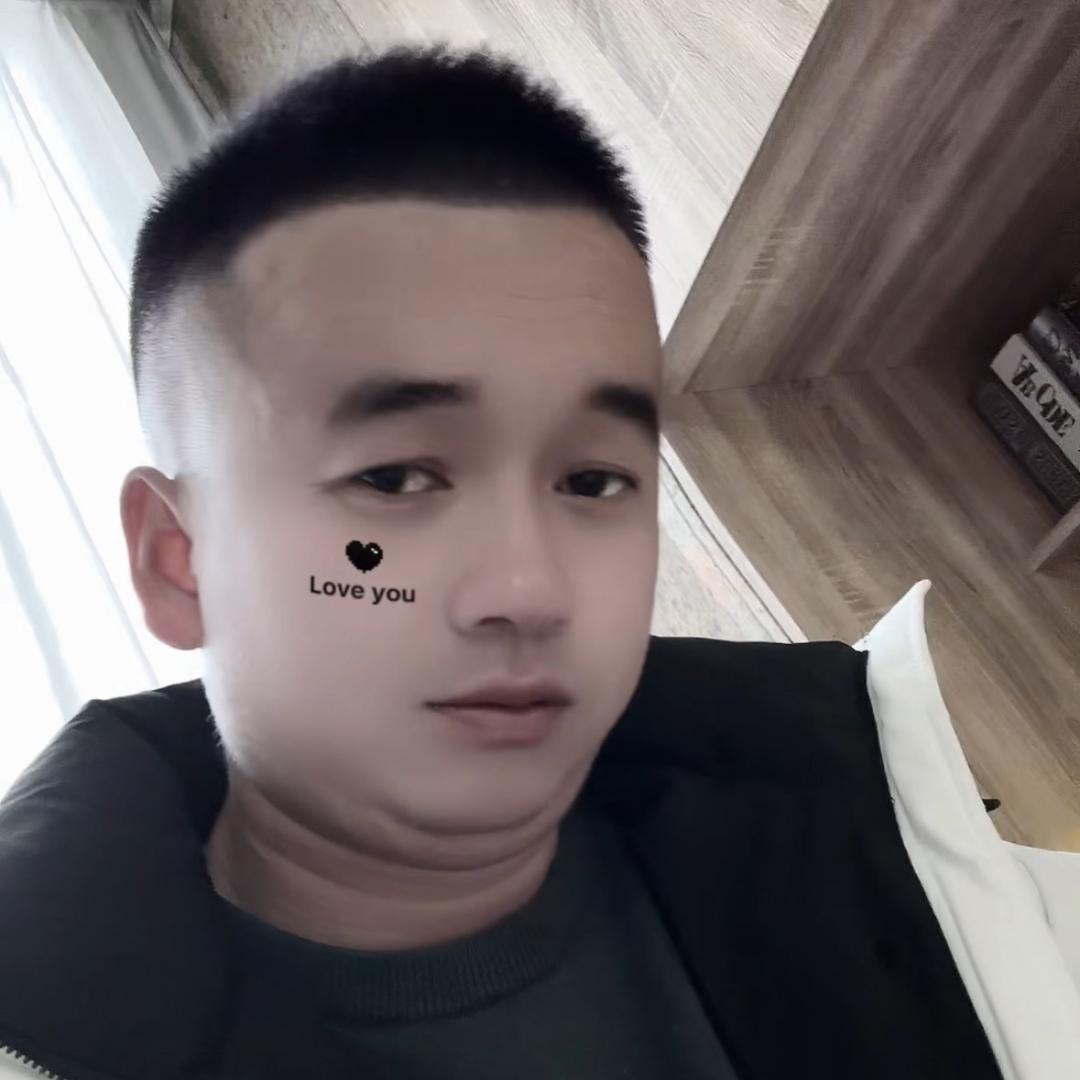 金湖路过小哥