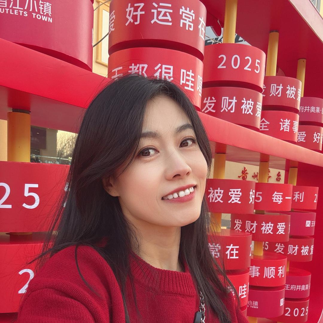 王小英