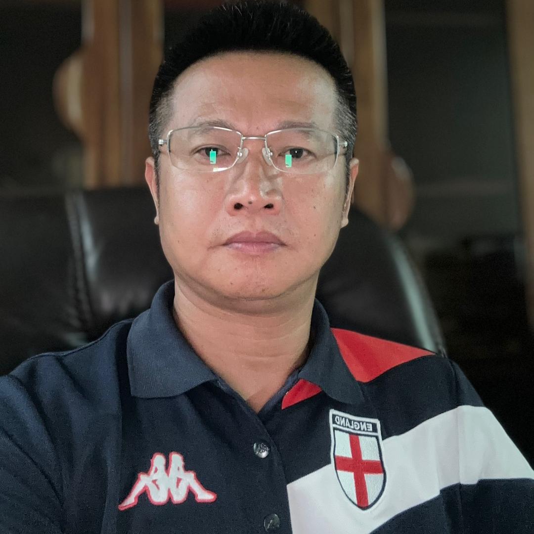 刘炭长（竹炭板厂）