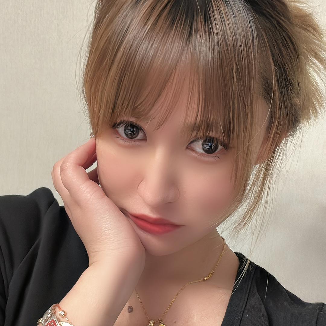 TINA服饰搭配