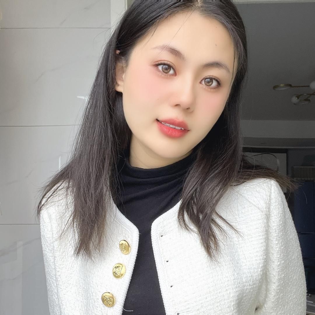 大哥的女人叫大嫂