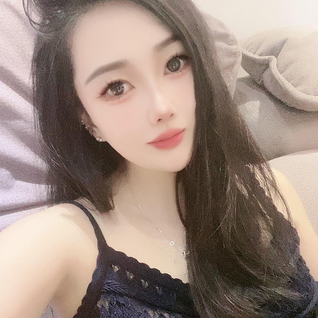 依飞凡女装
