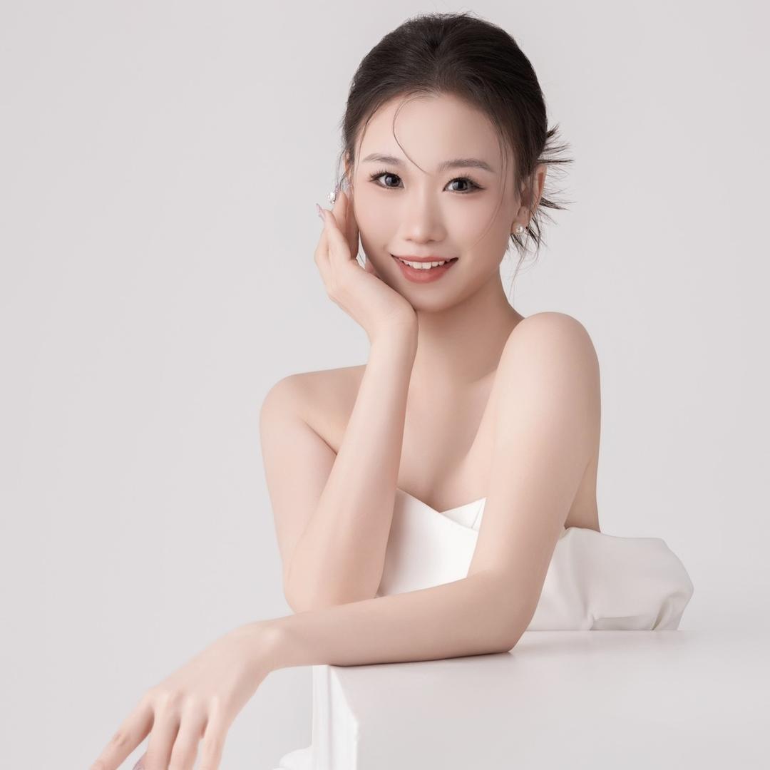 思思艺馨文化艺术培训学校