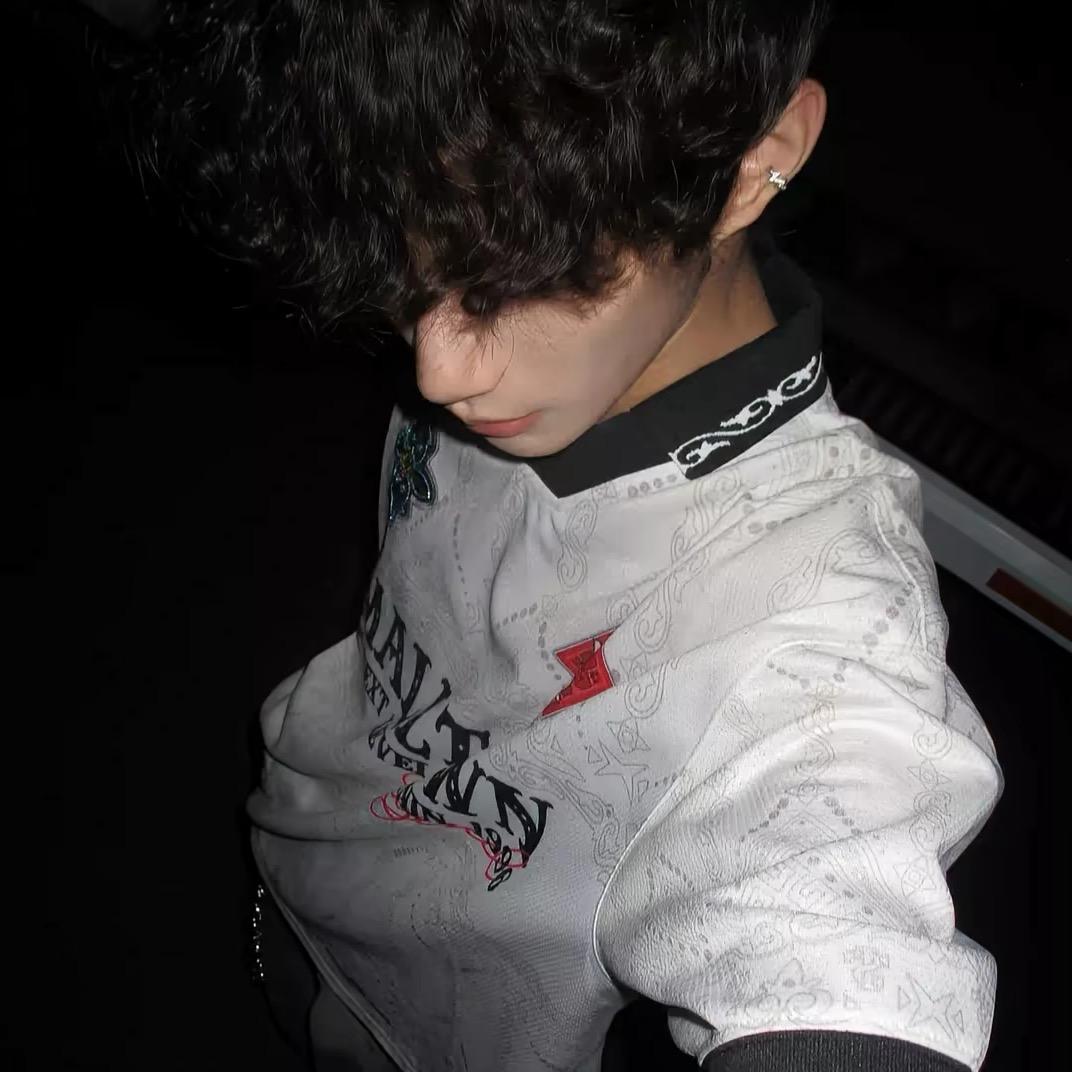 &