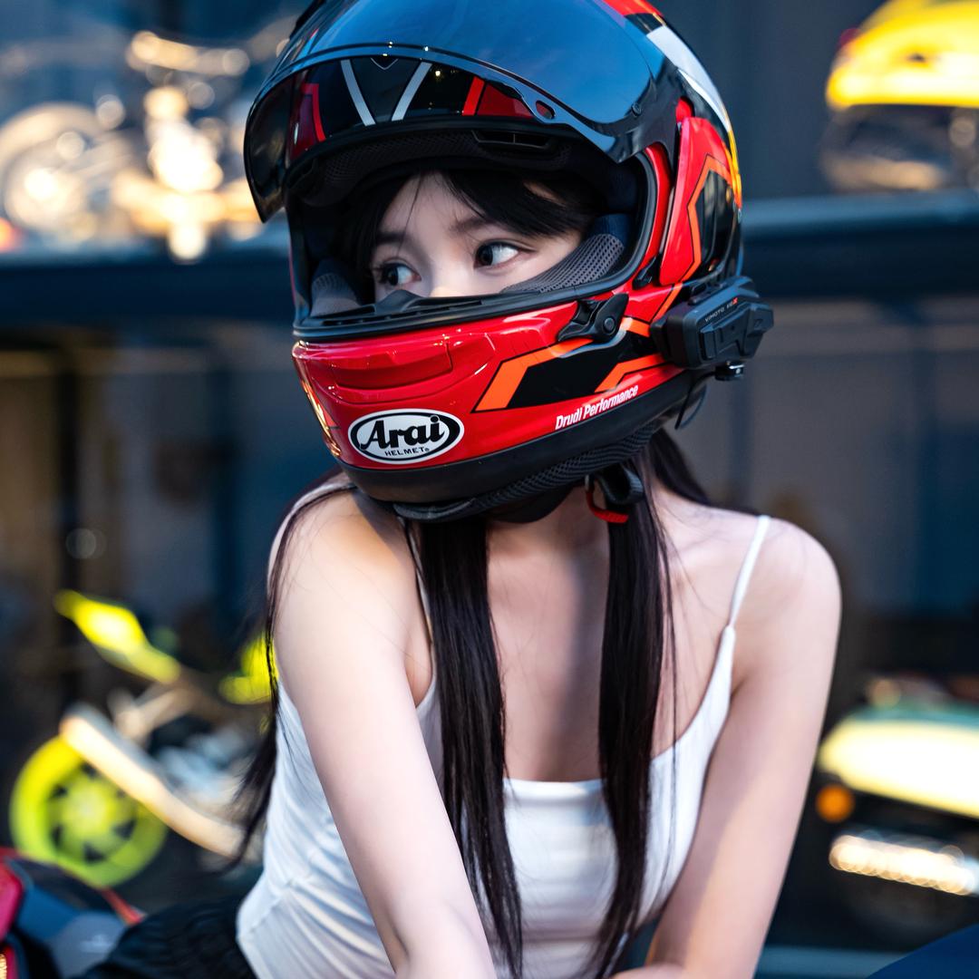 ᅟᅠ    FF