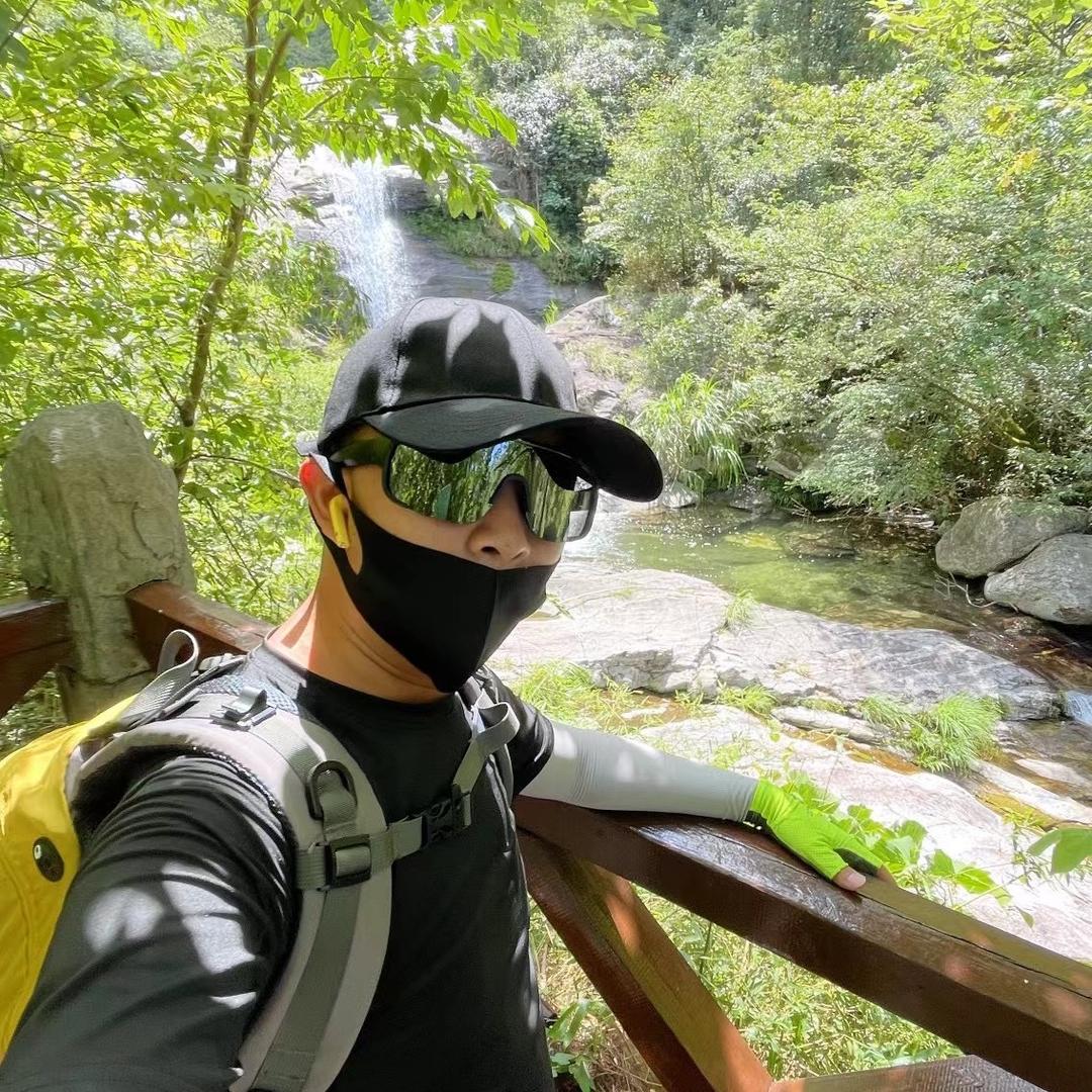 阿闯📸