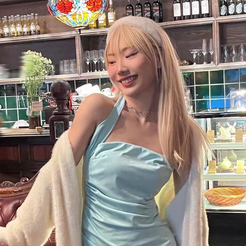 宥尹恩服饰店
