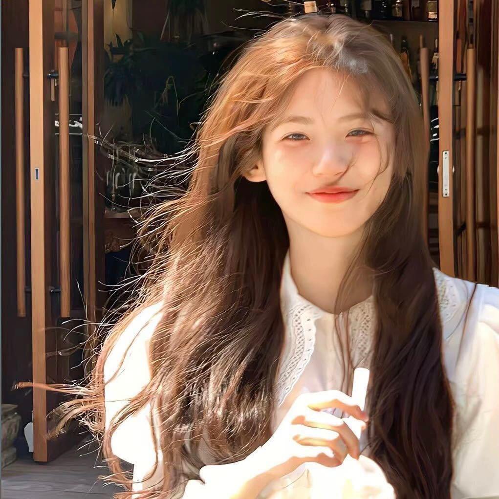 财神爷眷顾的美女