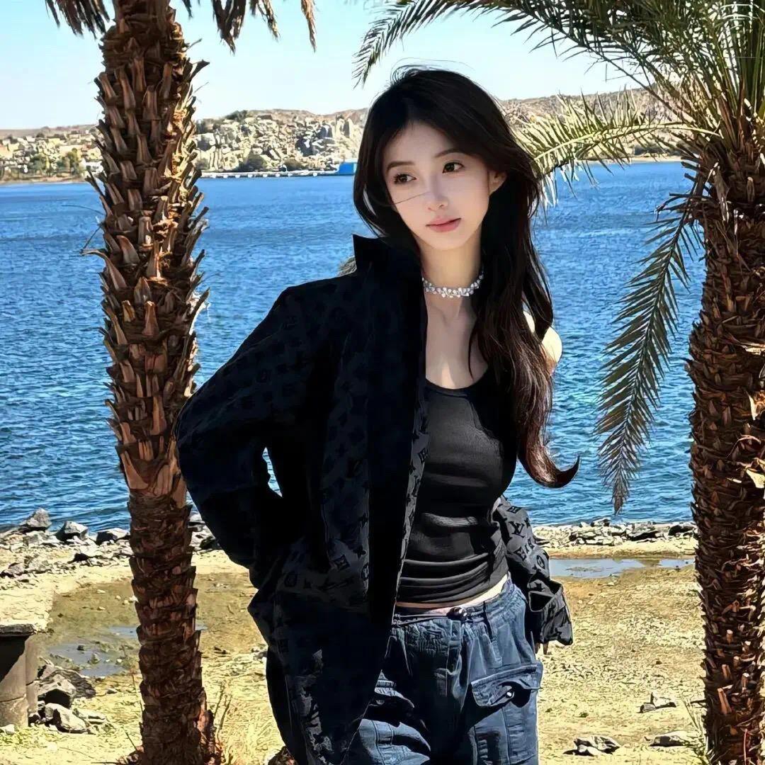 鹿清欢.🦋（暴富版）