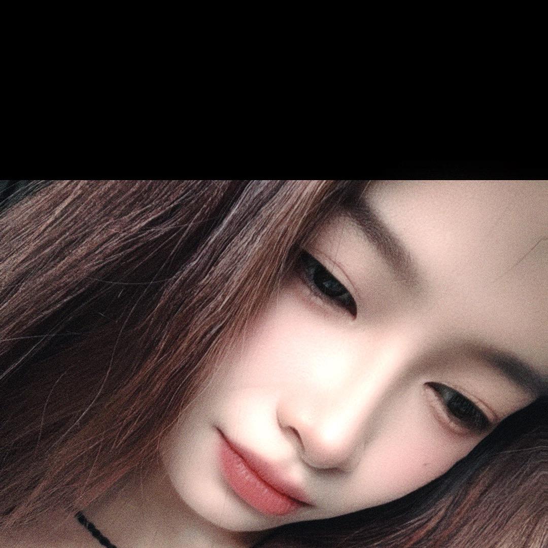 是不吃葱的明艳吖
