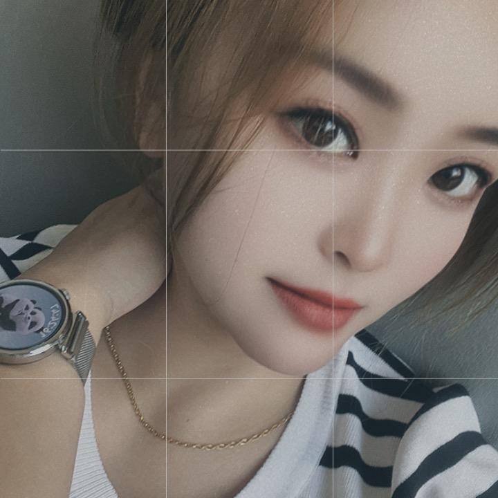 发光的许小姐