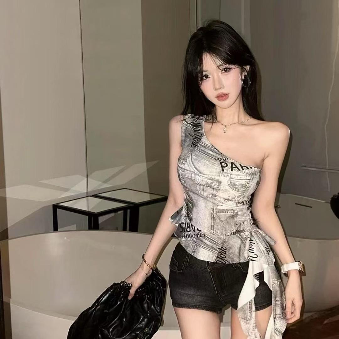 7 7