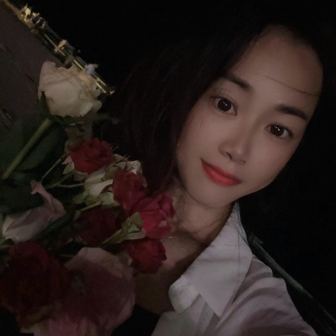 哈喽我是芳子