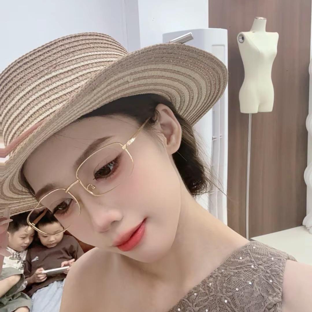 蒋心🤦‍♀️🤷‍♂️