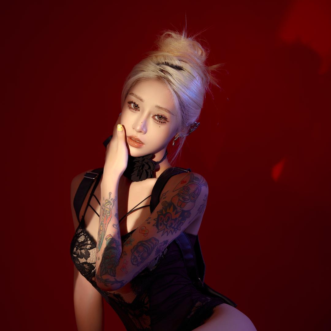 ·Dj 小雨（Rain)