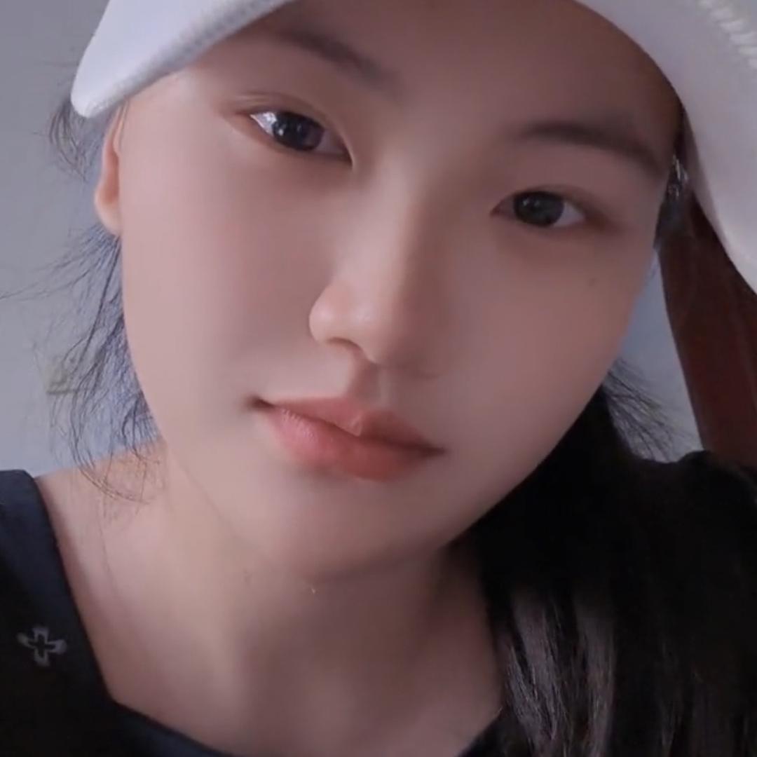 屈小瑞