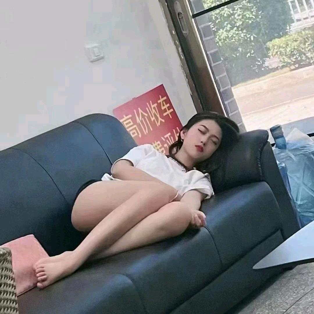 车哆哆二手车（南宁美丽老板娘）