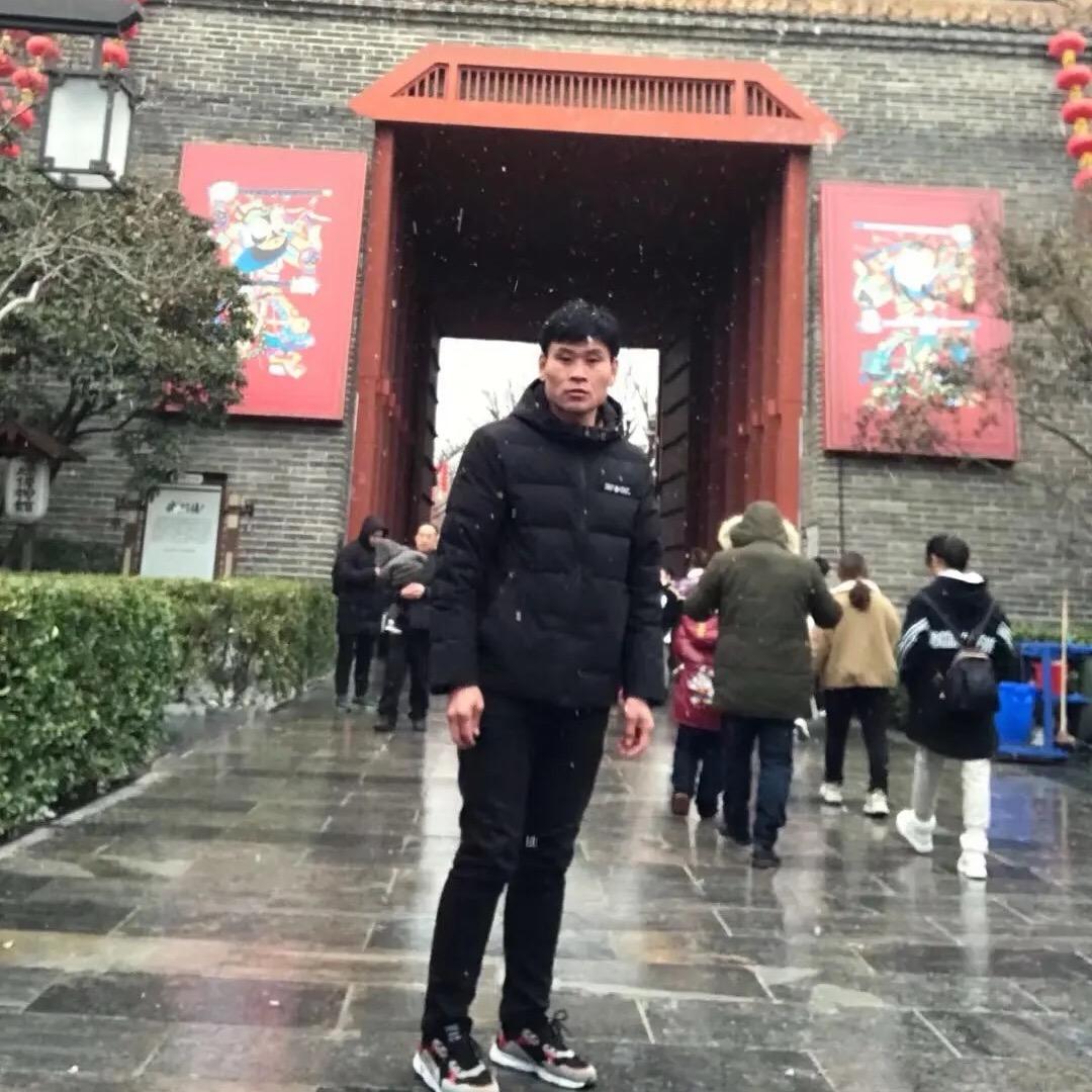 冯三徒步西藏