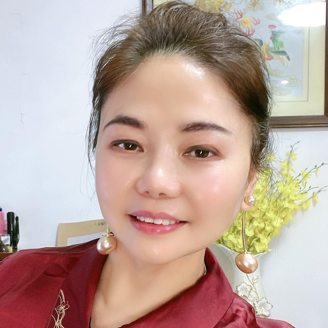 楠姐（中午1.10开播）