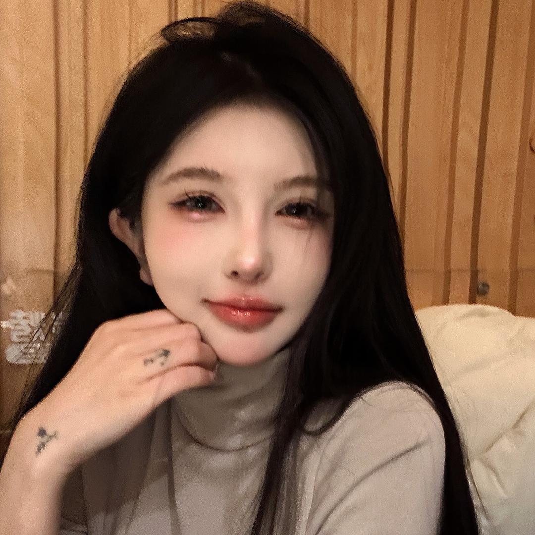 何婧婧（变美版）