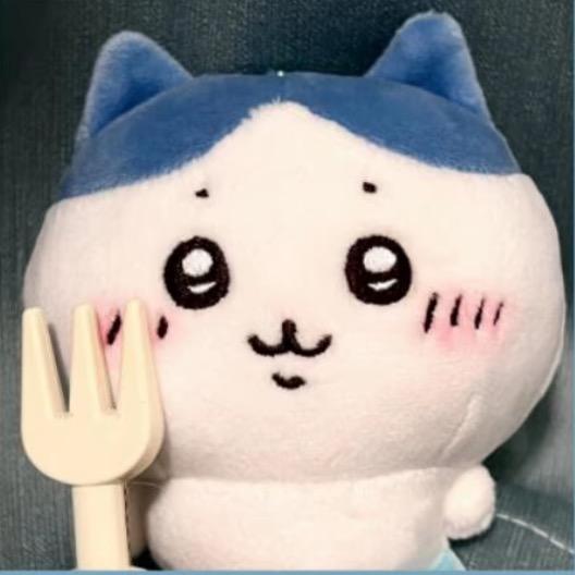 笑着退场