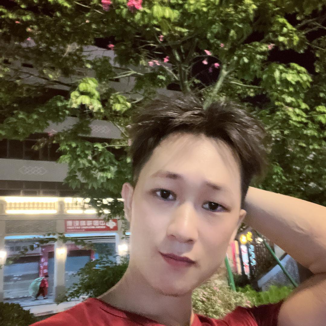 火爆的小李子🧨🧨🧨