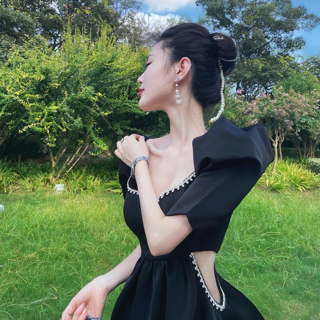 安吉富婆.@抖音