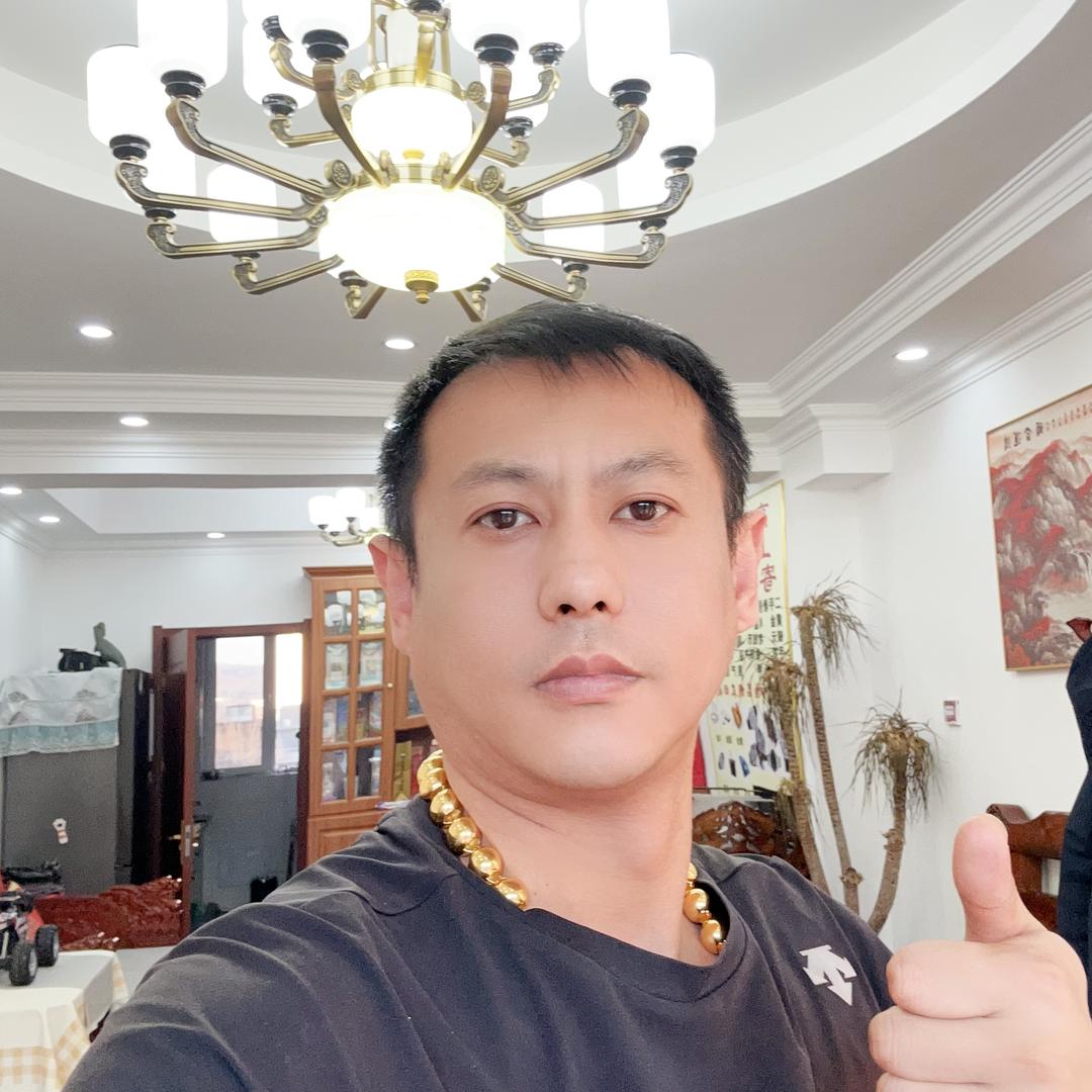 鞍山钱柜名品商行