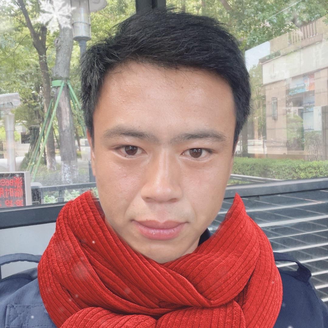 爱钓鱼的小可德莱锐丝