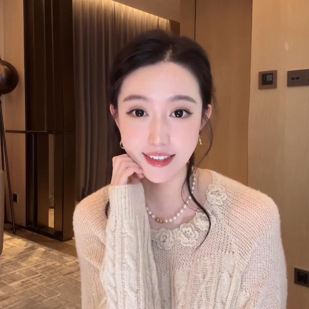 大李Dali-直播穿搭分享