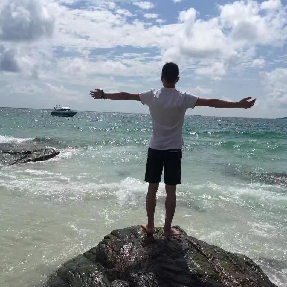 东哥（项目圈）