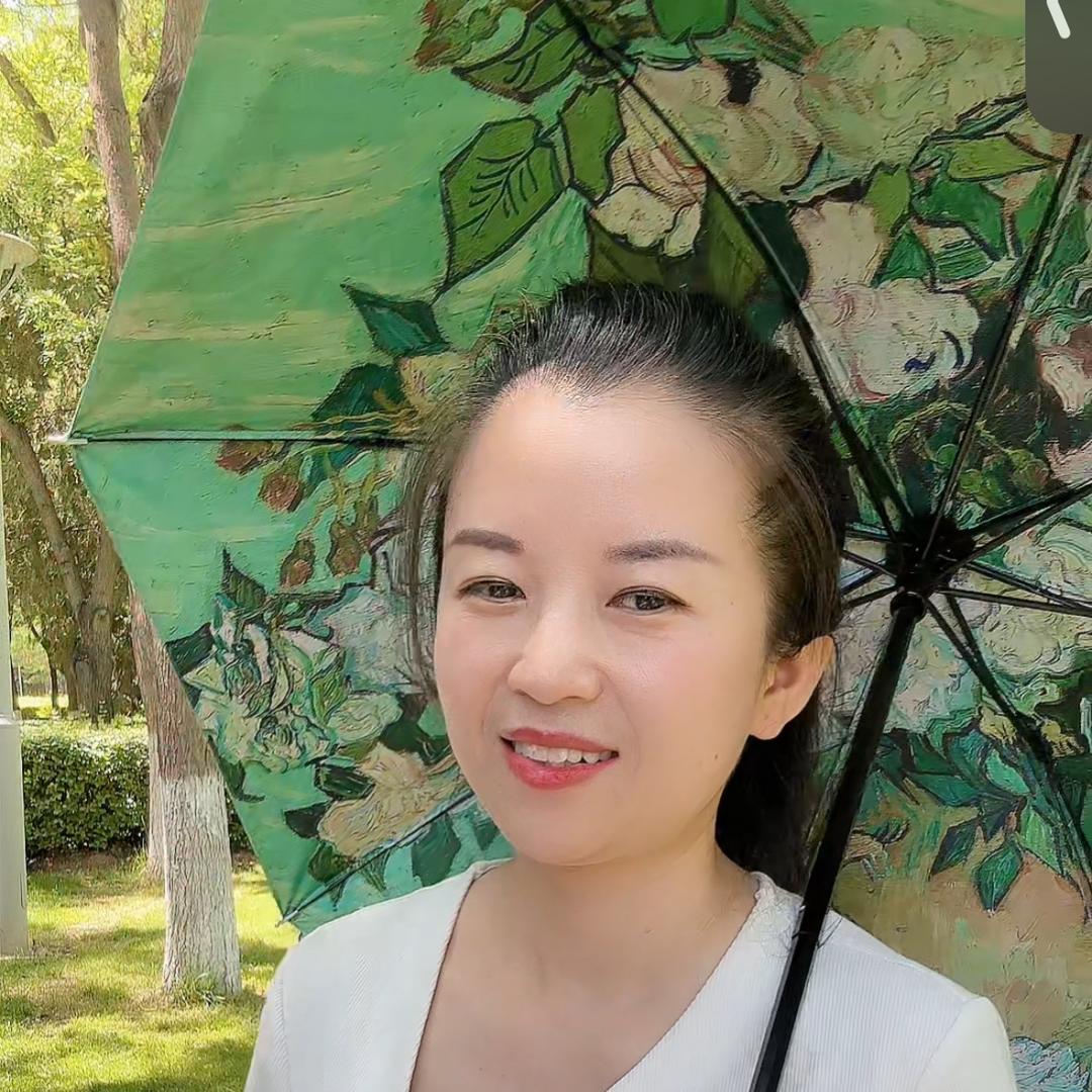 K歌小姐姐