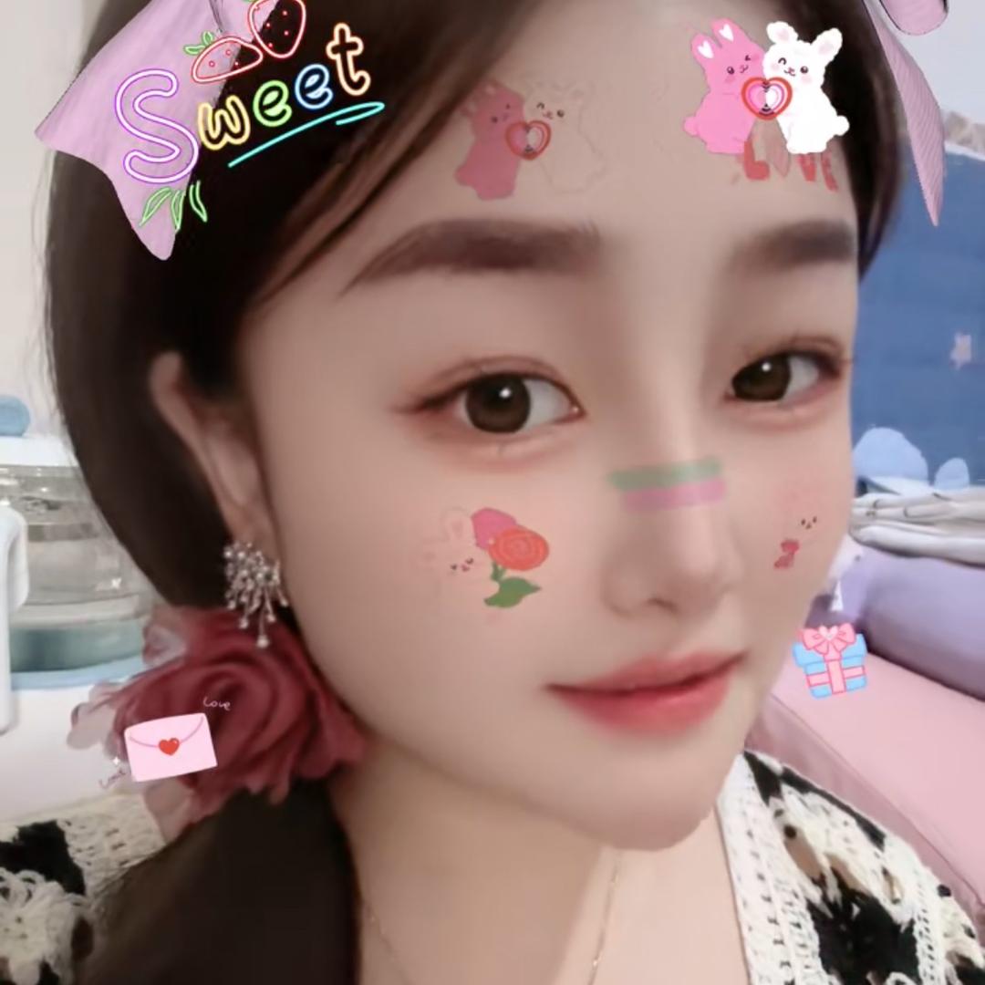 🌸 草莓🍓嘟嘟 🌸