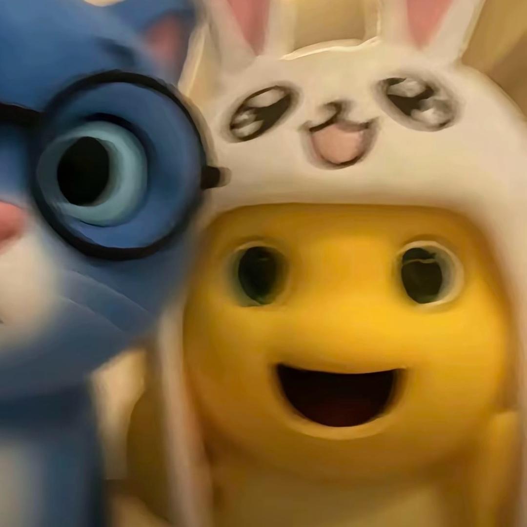 抱抱小羊驼