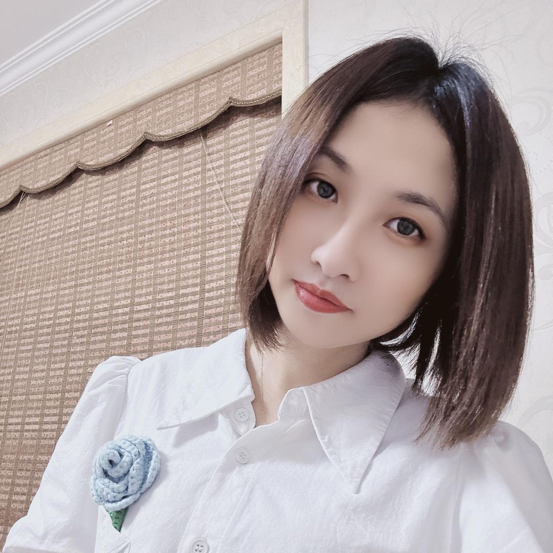萌飞飞