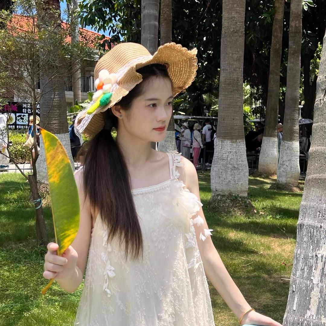 不是小芳